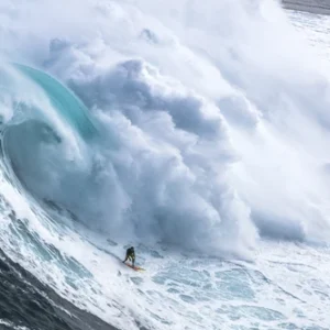 Maui Avalanche